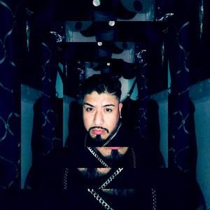 Meet your Posher, Victor